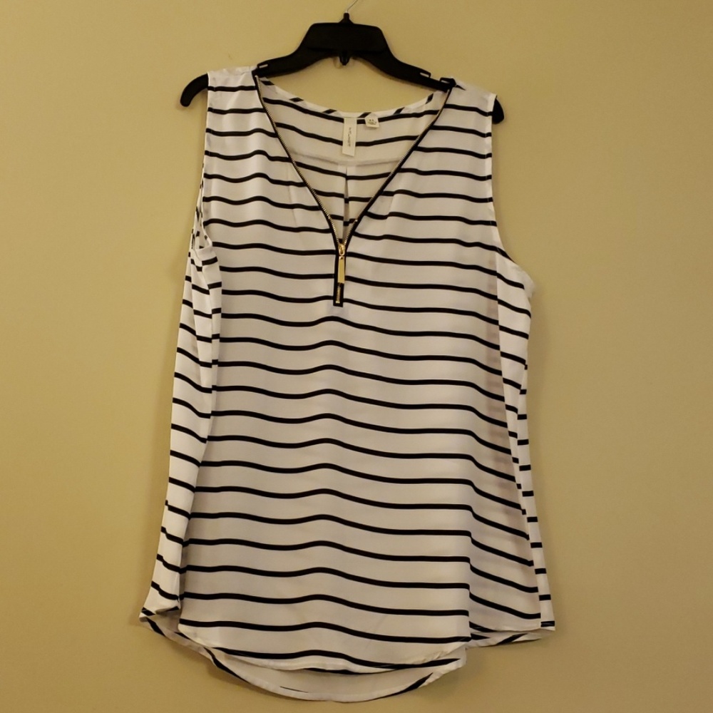 White & Black Striped Top with Gold Zipper